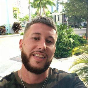 Meet your Posher, Justin